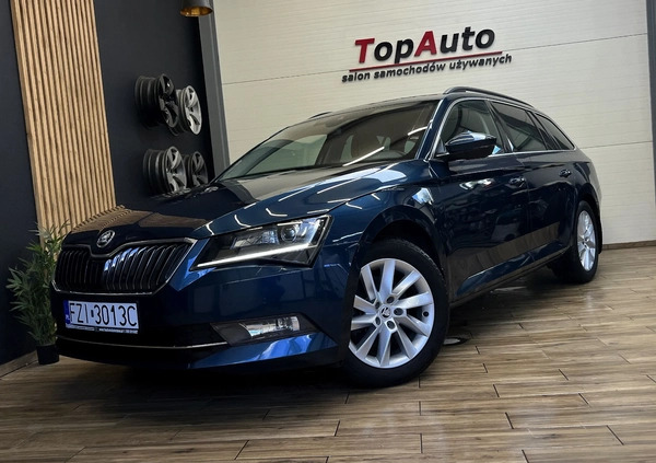 Skoda Superb cena 79900 przebieg: 109000, rok produkcji 2017 z Rawa Mazowiecka małe 631